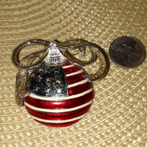 Vintage Patriotic Christmas Booch - Picture 3 of 4